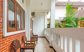 RedDoorz Syariah near Gor Ken Arok